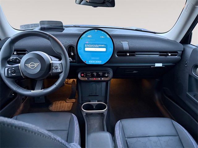 Certified 2025 MINI Cooper S image 8