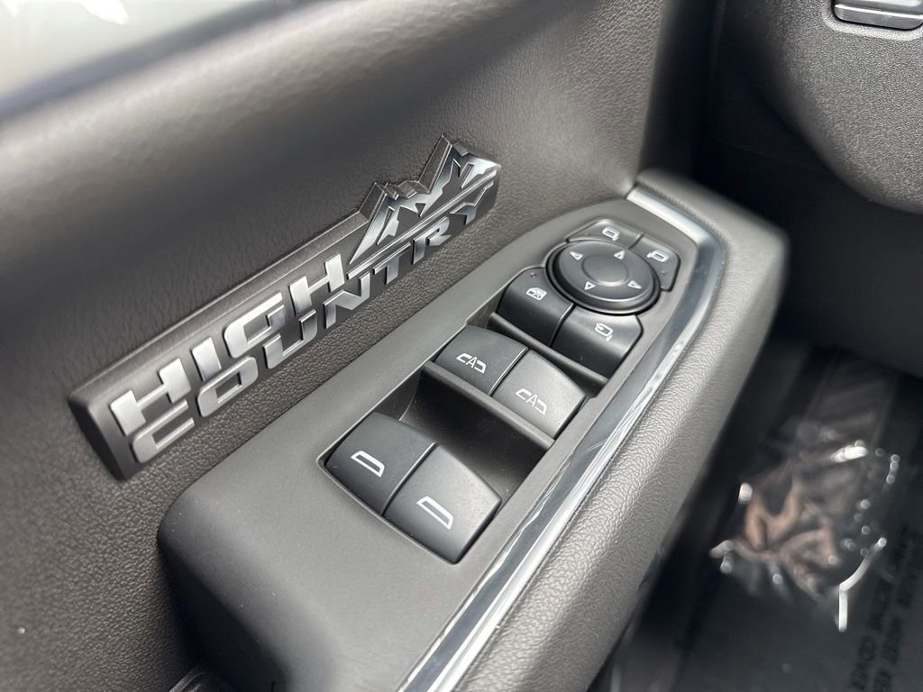 Certified 2024 Chevrolet Silverado 1500 High Country w/ High Country Premium Package image 28