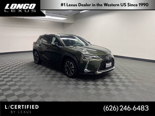 Used 2022 Lexus UX 200 w/ Accessory Package (Z2)
