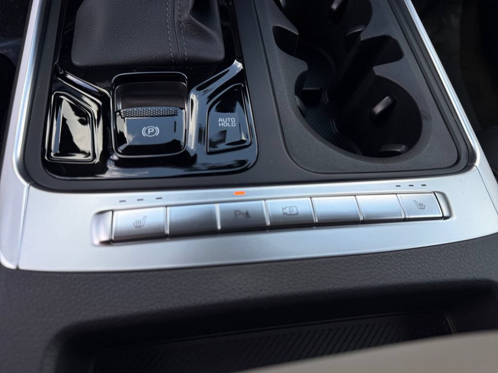 New 2027 Kia Carnival EX FWD image 29