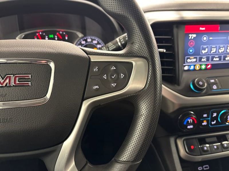 Used 2022 GMC Acadia SLE image 49