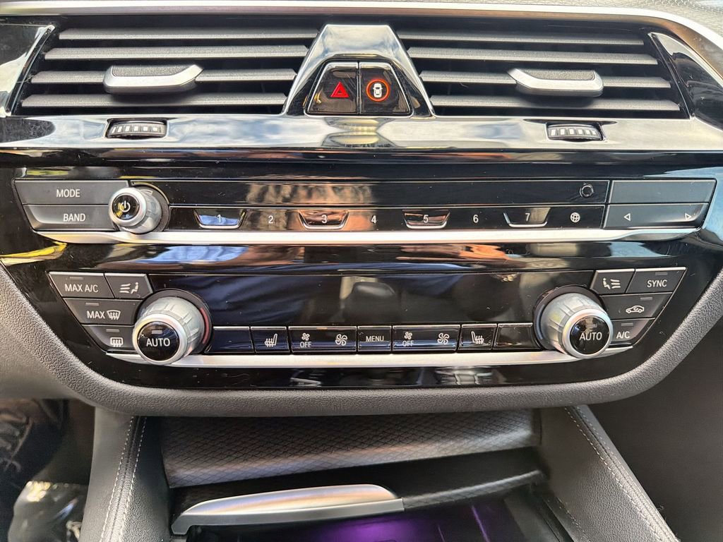 Used 2023 BMW 530i 530i w/ M Sport Package image 51