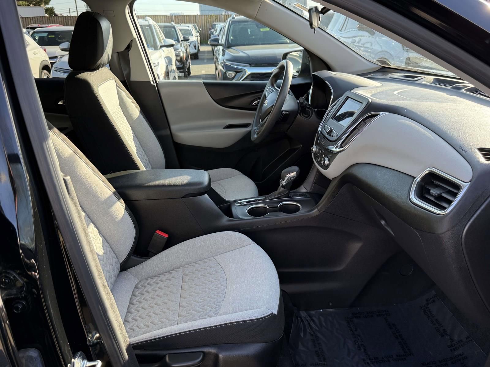 Used 2024 Chevrolet Equinox LS w/ LS Convenience Package image 23