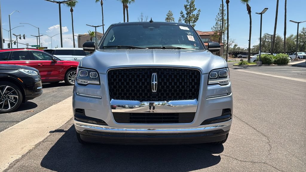 Used 2022 Lincoln Navigator Black Label AWD/4WD image 3