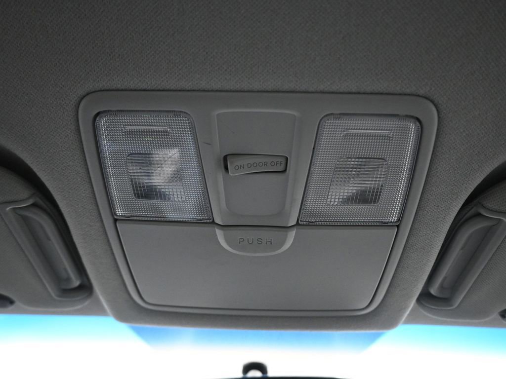 Used 2016 Hyundai Elantra SE w/ Option Group 02 image 21