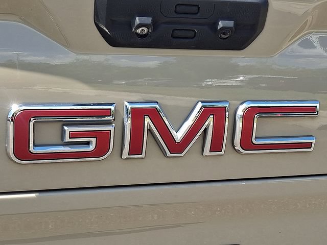 Used 2022 GMC Sierra 1500 AT4 w/ AT4 Premium Package AWD/4WD image 28
