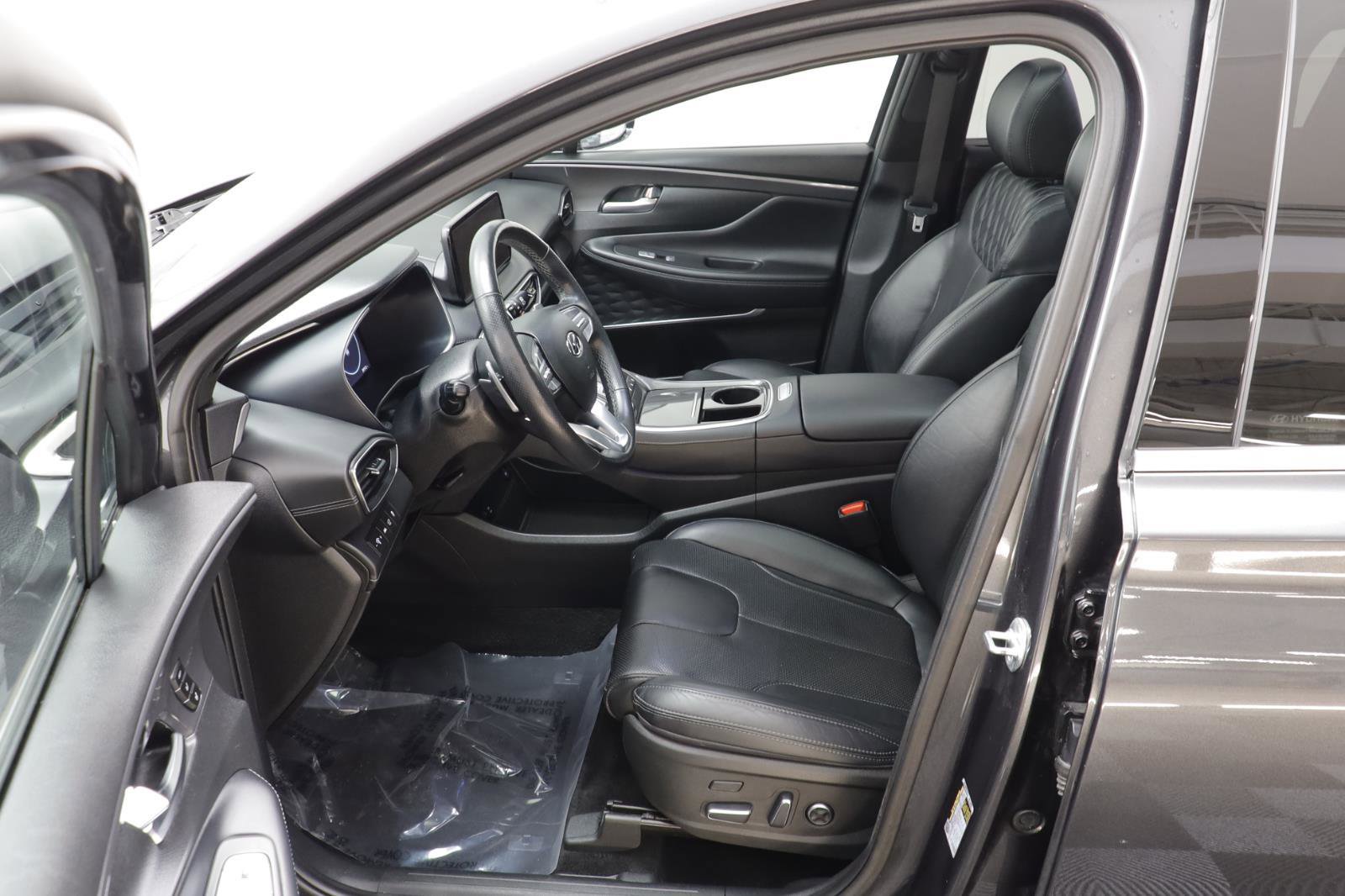 Used 2023 Hyundai Santa Fe Calligraphy w/ Cargo Package image 6