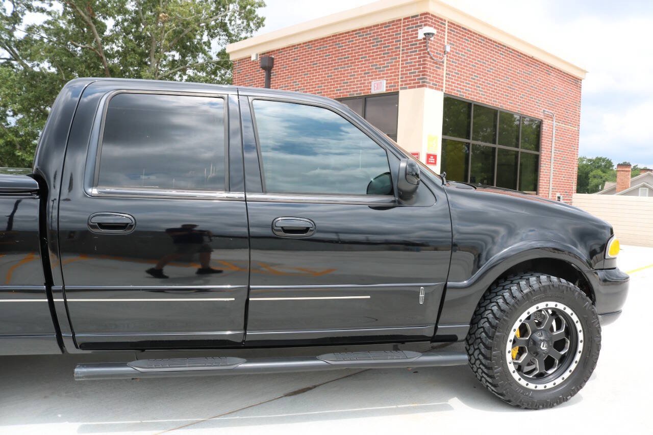 Used 2002 Lincoln Blackwood RWD image 62