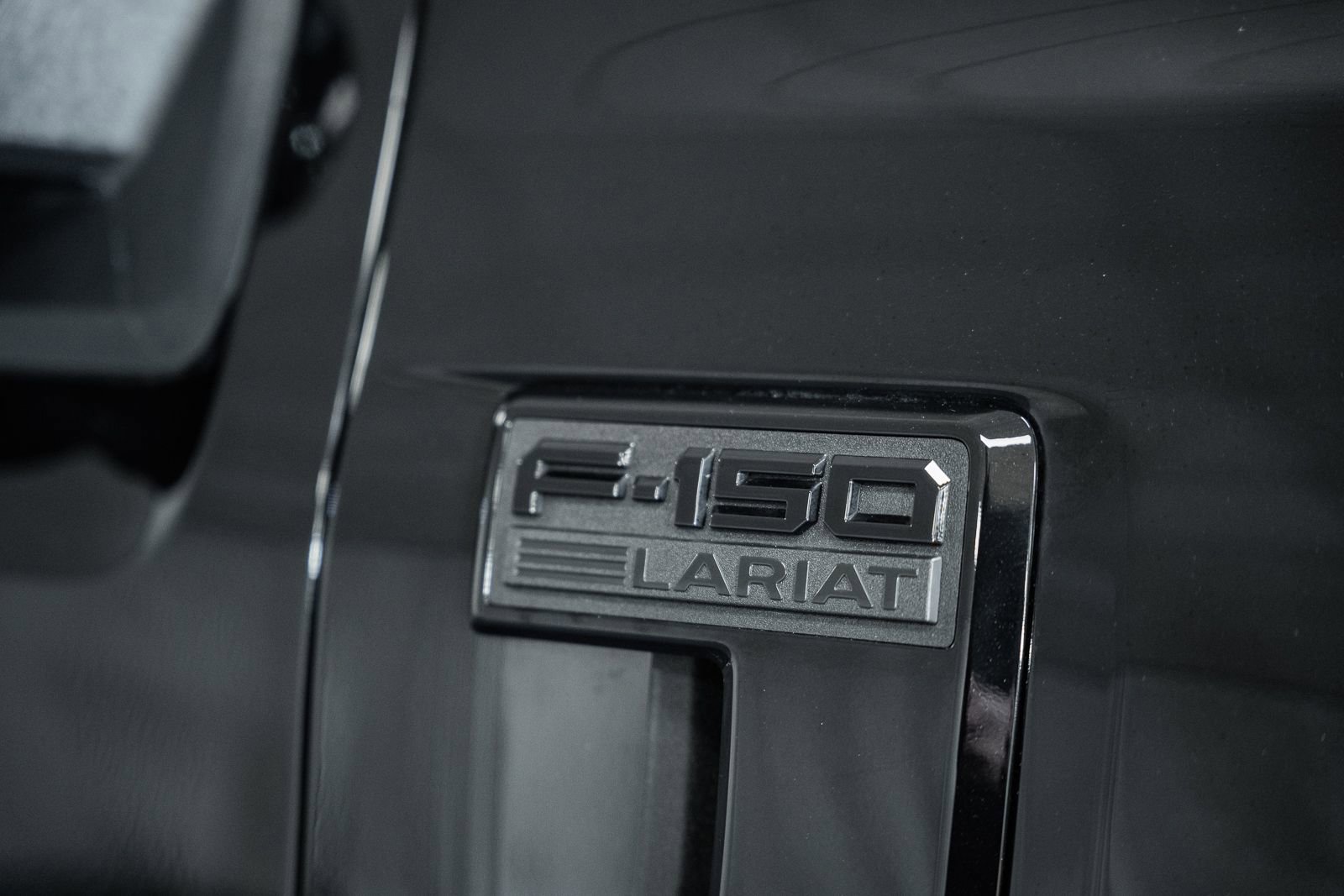 Certified 2025 Ford F150 Lariat w/ Equipment Group 502A High image 13