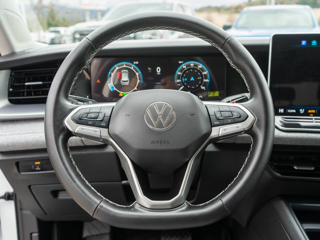 Used 2025 Volkswagen Tiguan S AWD/4WD image 15