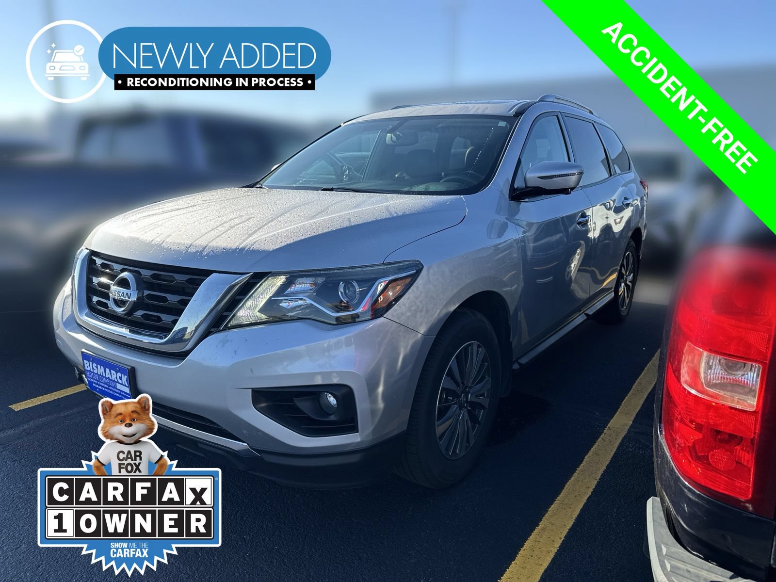 Used 2017 Nissan Pathfinder SL w/ SL Premium Package AWD/4WD image 1