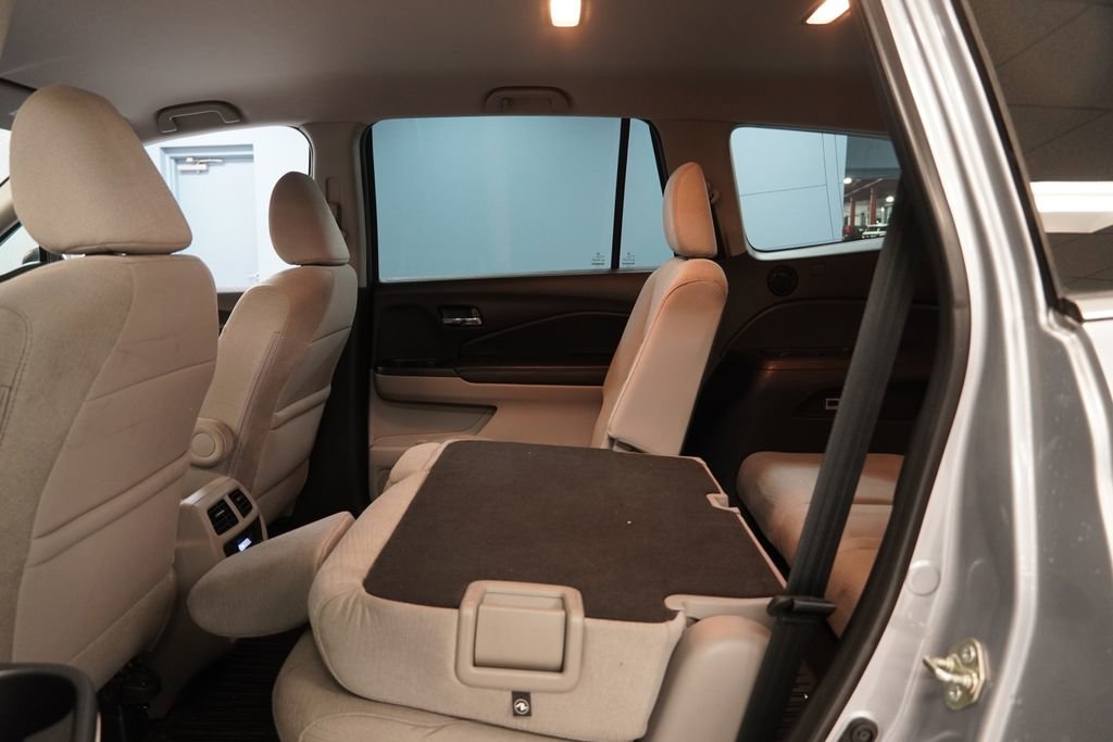 Used 2016 Honda Pilot EX image 26