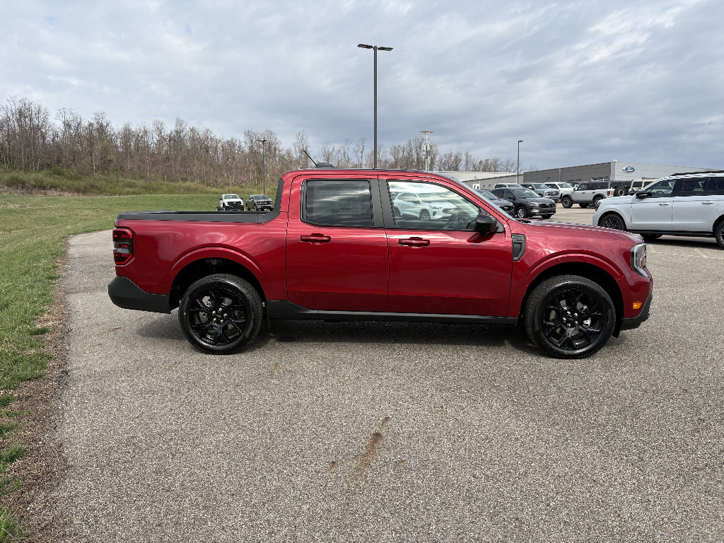 New 2026 Ford Maverick Lariat w/ Black Appearance Package AWD/4WD image 6