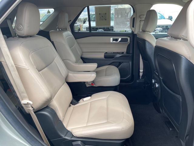 Used 2020 Ford Explorer XLT w/ Equipment Group 202A image 34