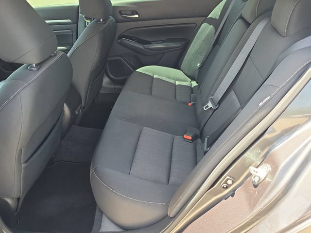 Certified 2021 Nissan Altima 2.5 SV w/ SV Premium Package FWD image 16