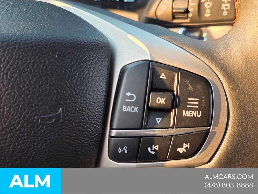 Used 2025 Ford Explorer Active image 25