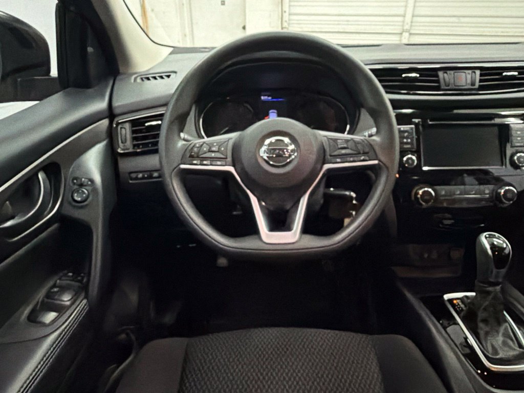 Used 2020 Nissan Rogue Sport S w/ Appearance Package FWD image 23