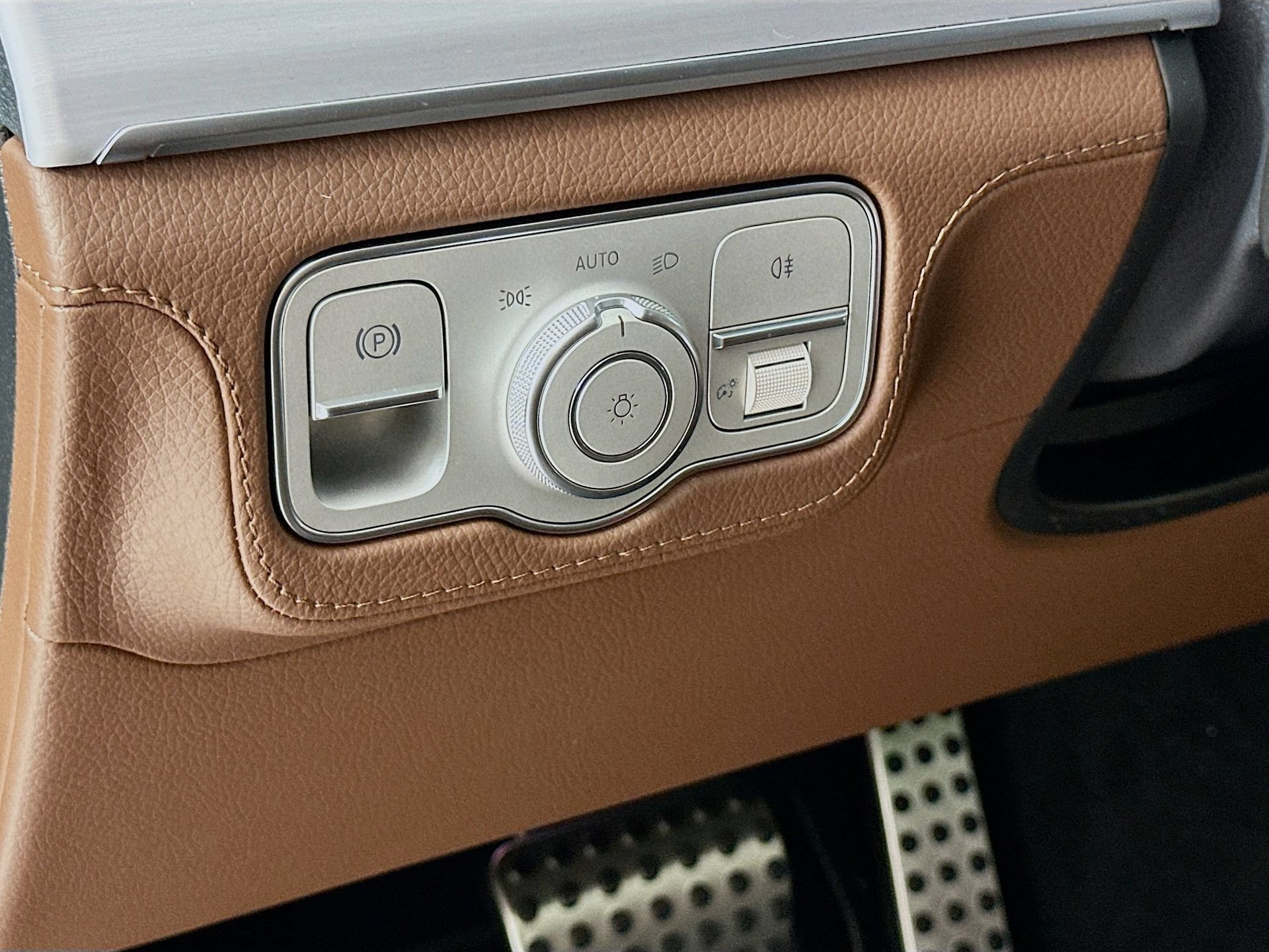 New 2026 Mercedes-Benz GLE 53 AMG 4MATIC Coupe image 11