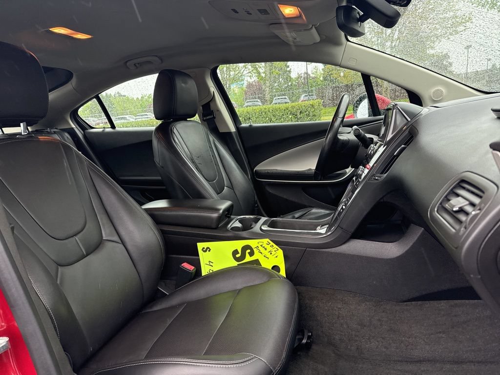 Used 2012 Chevrolet Volt Premium w/ Premium Trim Package FWD image 23