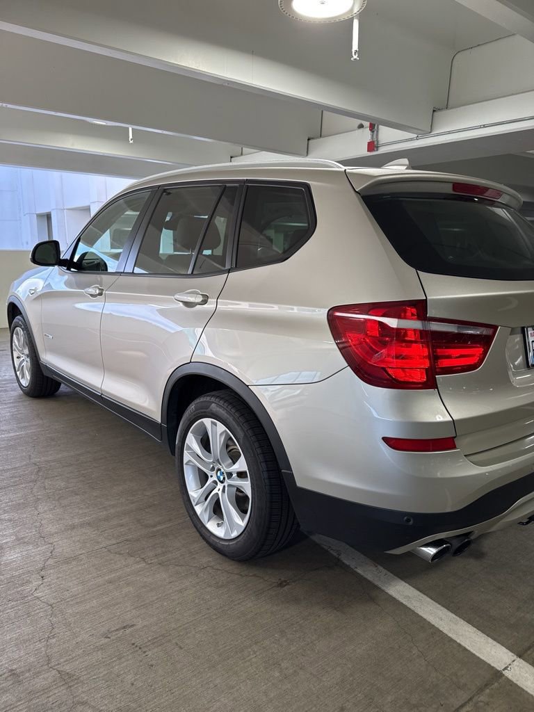 Used 2017 BMW X3 xDrive35i image 4