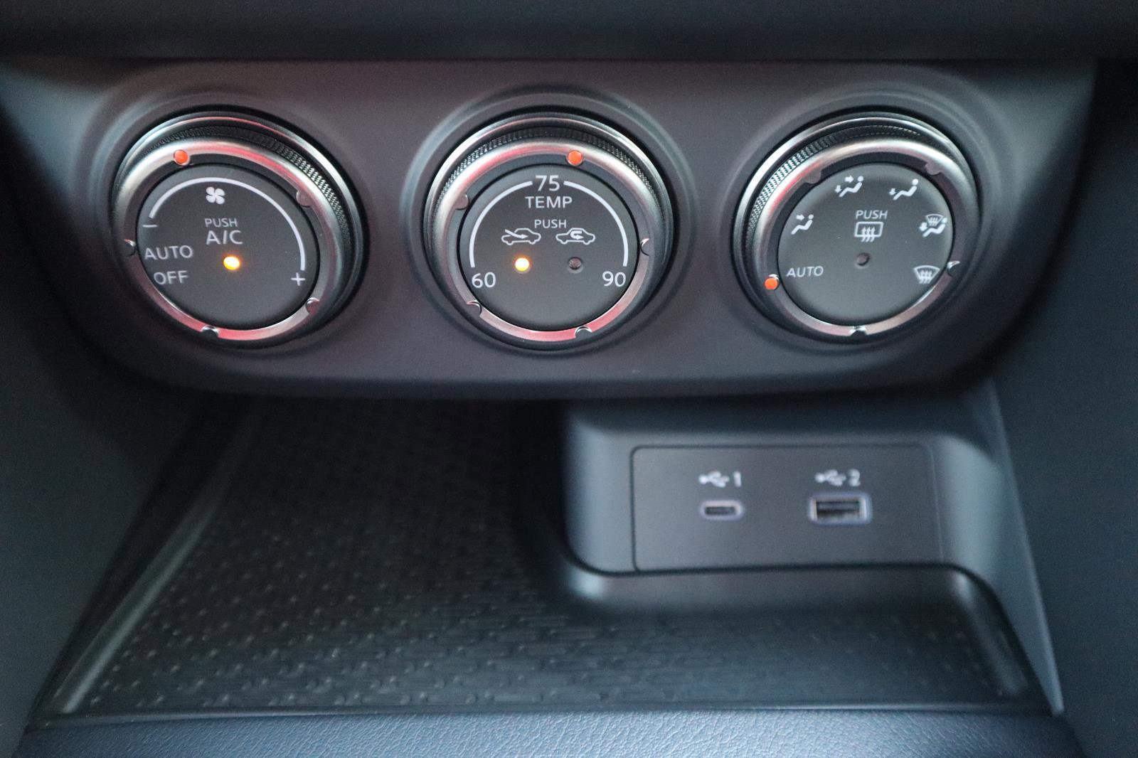 New 2025 Nissan Z NISMO w/ Floor Mat Package image 30