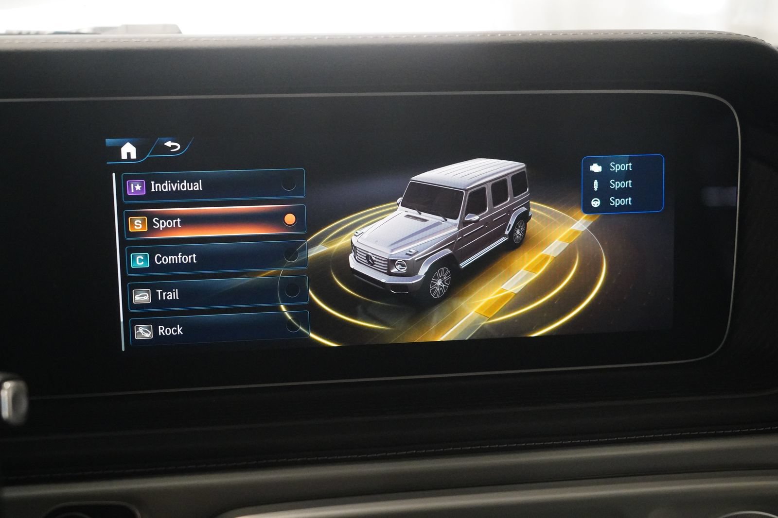 New 2027 Mercedes-Benz G 580 e image 26