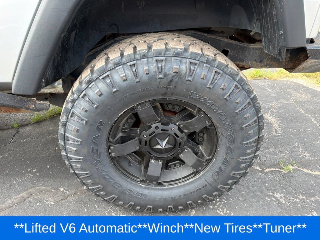 Used 2008 Jeep Wrangler X AWD/4WD image 3
