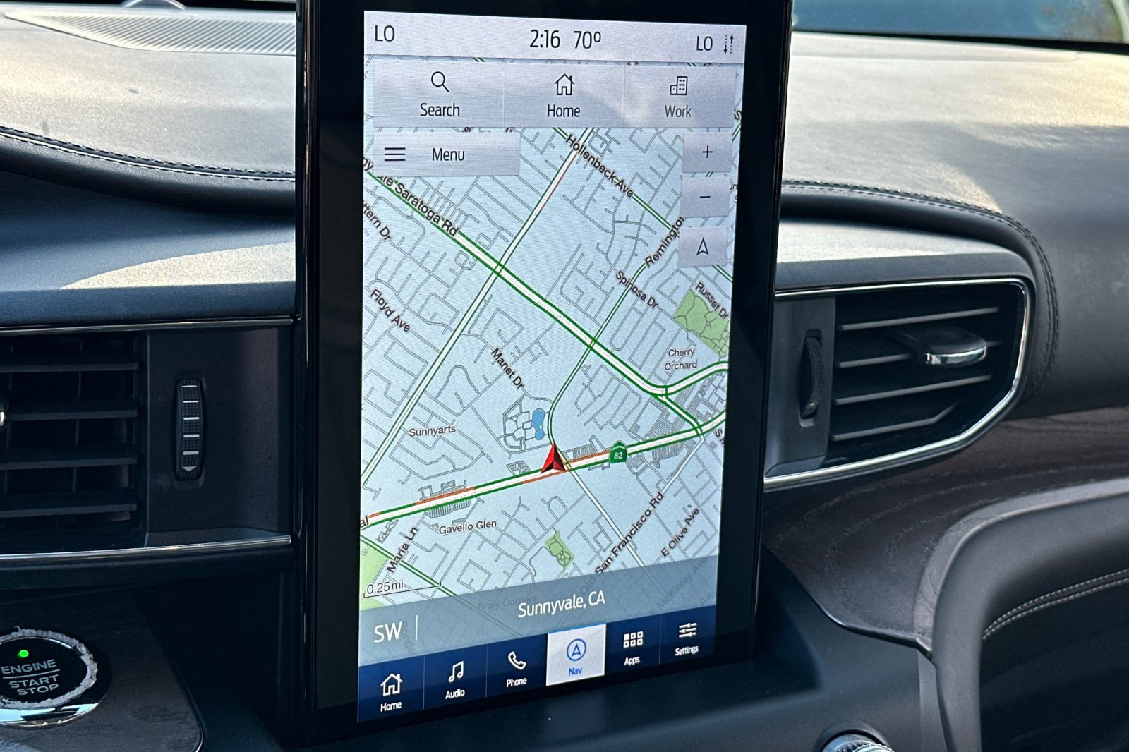 Certified 2020 Ford Explorer Platinum w/ Premium Technology Package image 20