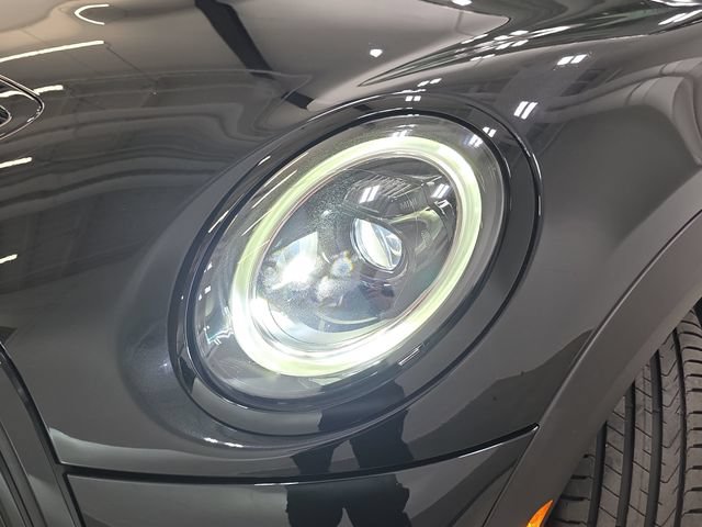 Used 2024 MINI Cooper SE FWD image 25