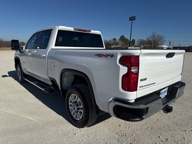 Used 2024 Chevrolet Silverado 2500 LT image 4