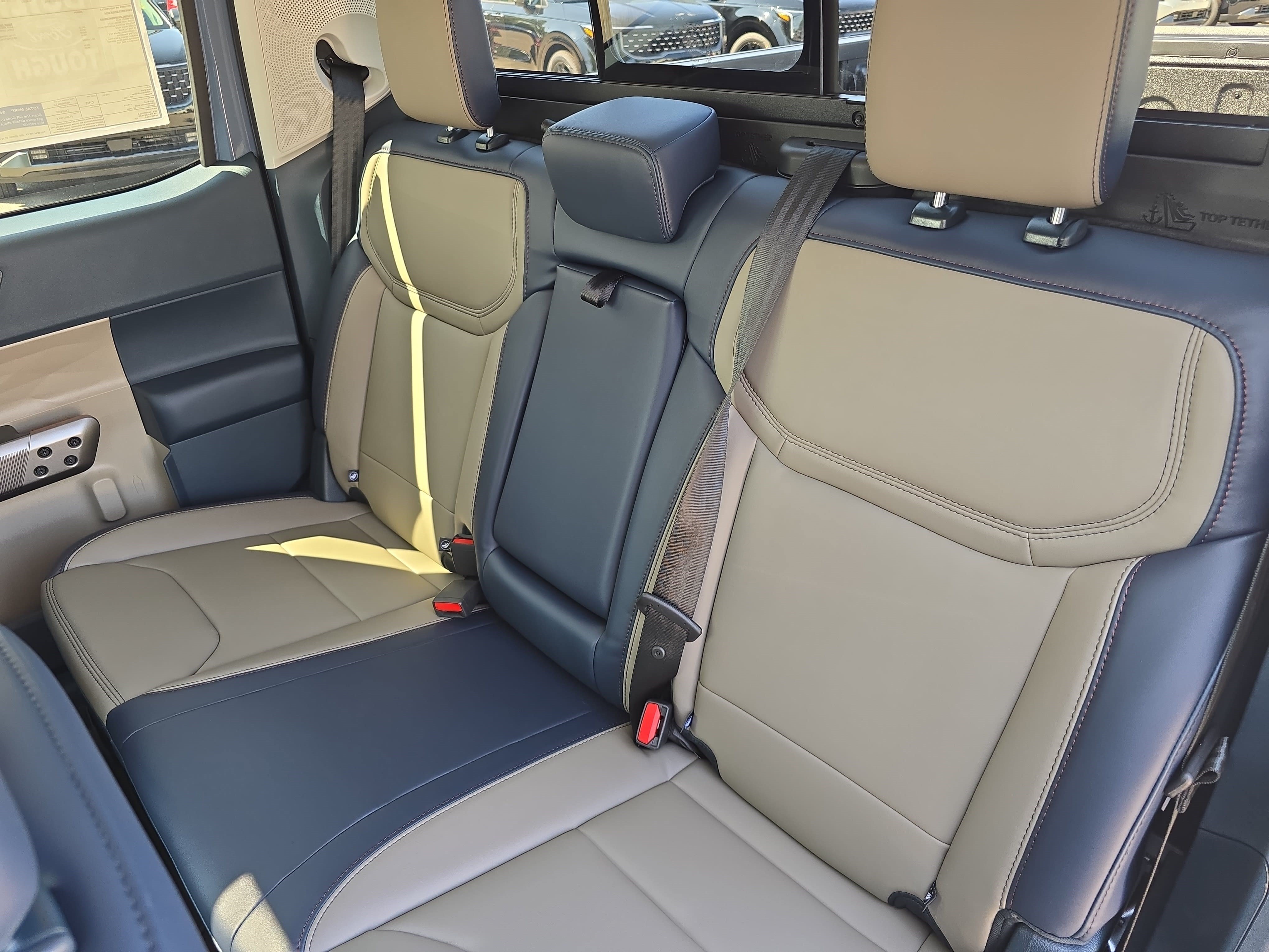 New 2026 Ford Maverick Lariat AWD/4WD image 13