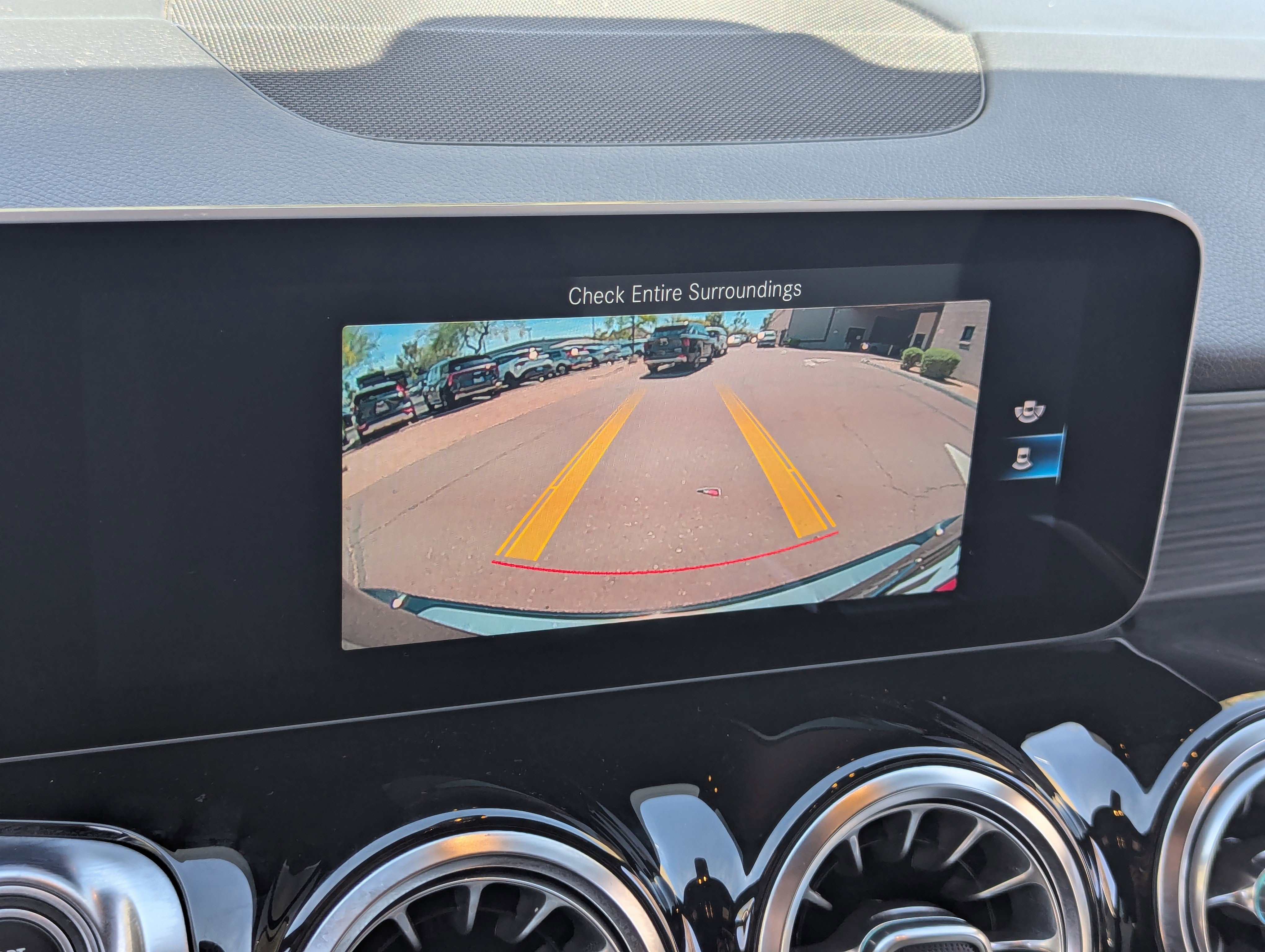 Used 2021 Mercedes-Benz GLB 35 AMG AMG GLB 35 image 26