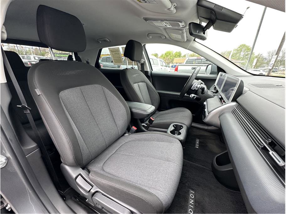 Used 2024 Hyundai Ioniq 5 SEL AWD/4WD image 4