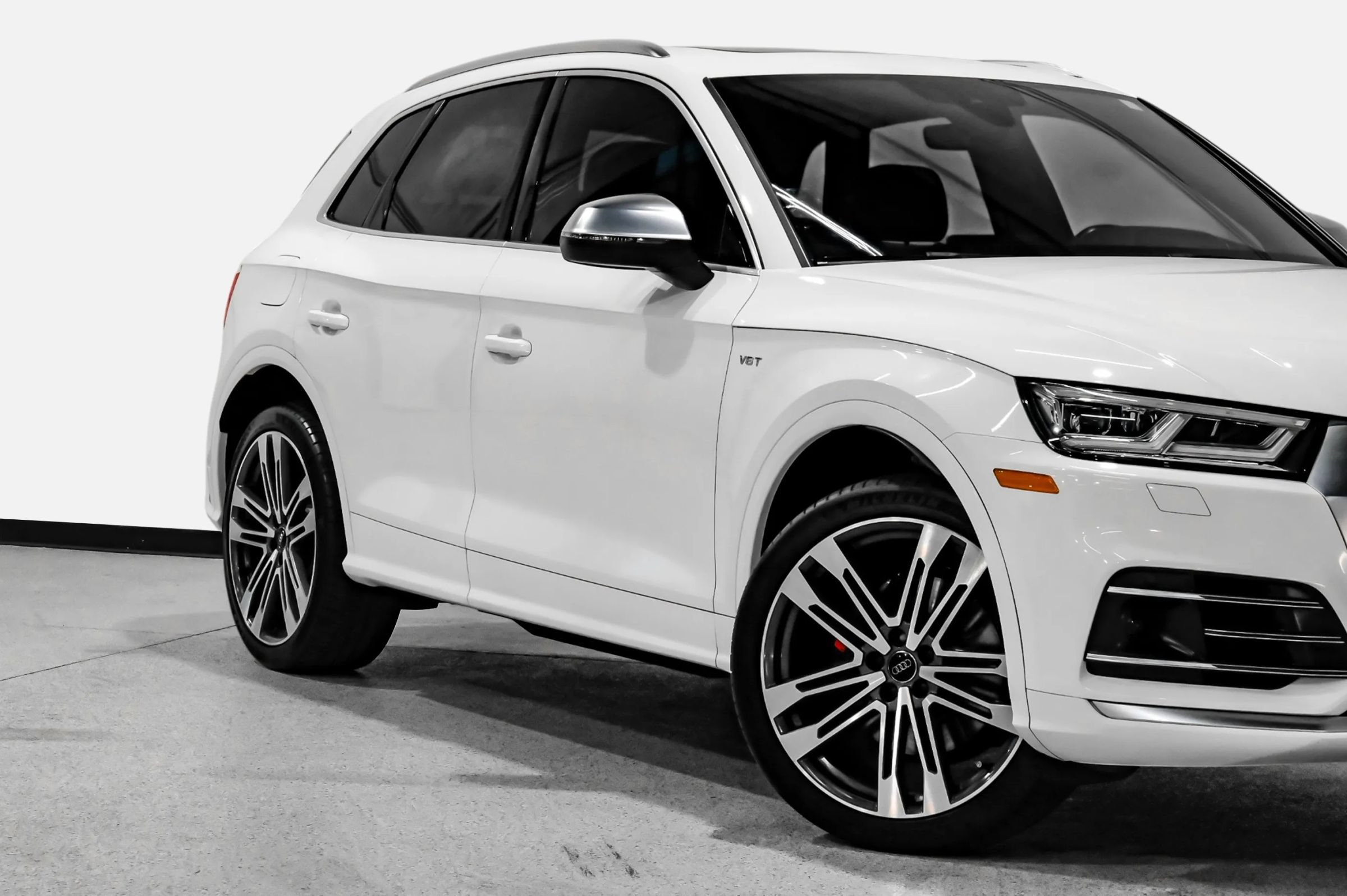 Used 2018 Audi SQ5 Prestige w/ Prestige Package AWD/4WD image 10