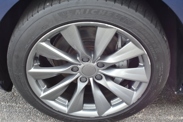 Used 2018 Tesla Model 3 Long Range RWD image 39
