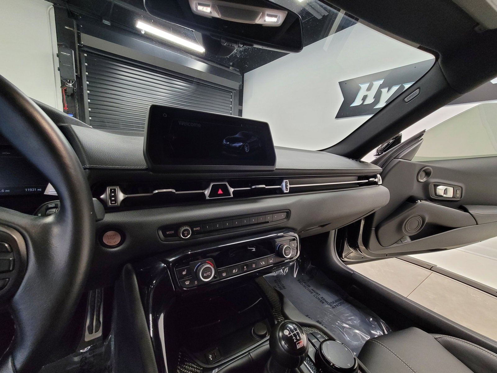 Used 2023 Toyota Supra Premium image 25
