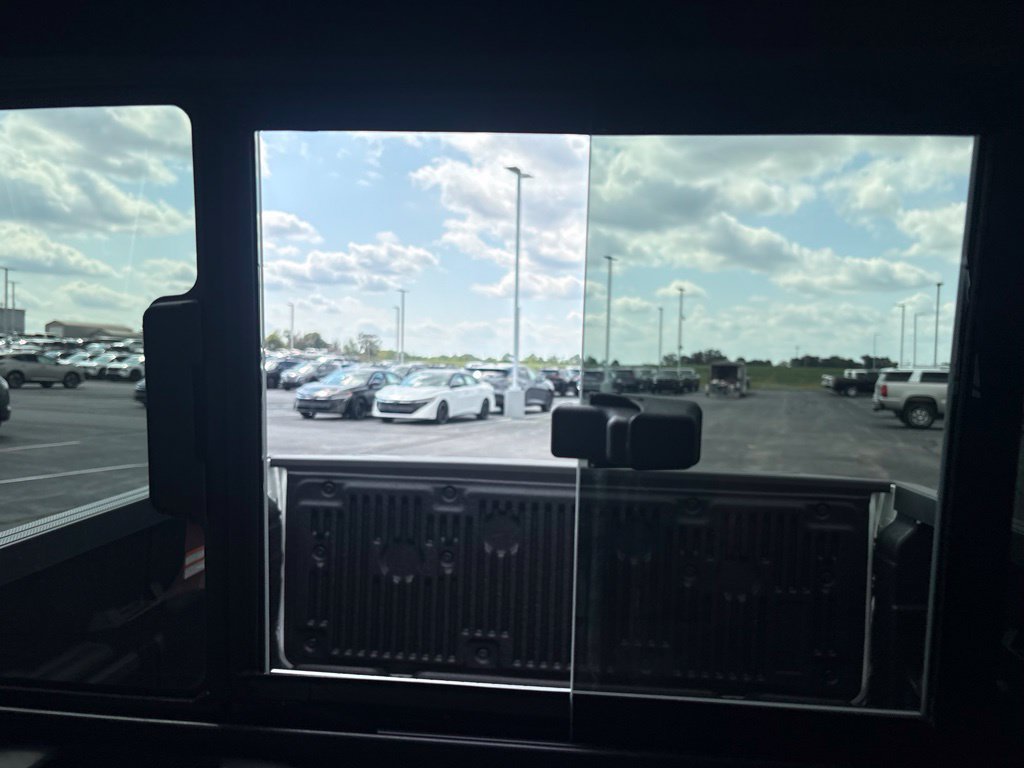 New 2027 Nissan Frontier SV w/ Tow Package AWD/4WD image 18