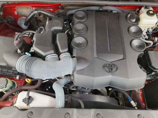 Used 2019 Toyota 4Runner SR5 Premium AWD/4WD image 40