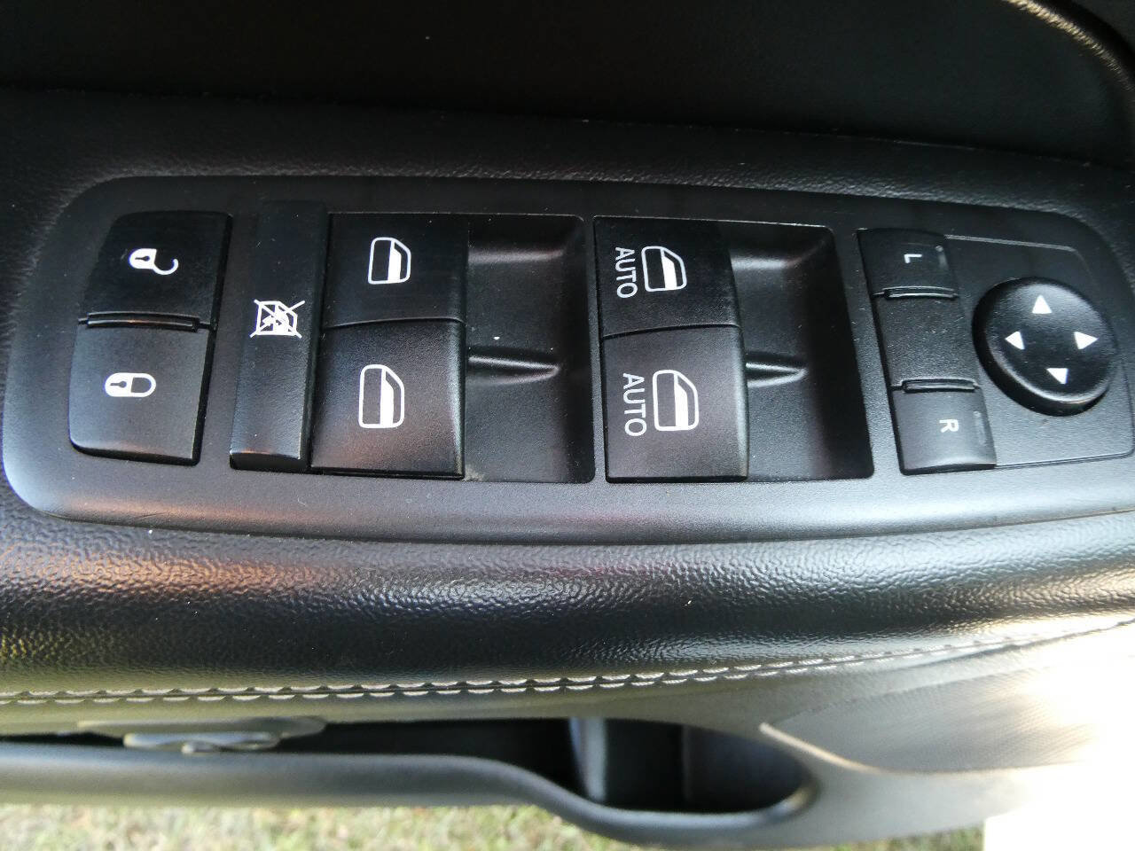 Used 2021 Jeep Grand Cherokee Limited w/ Quick Order Package 28K 80th image 19