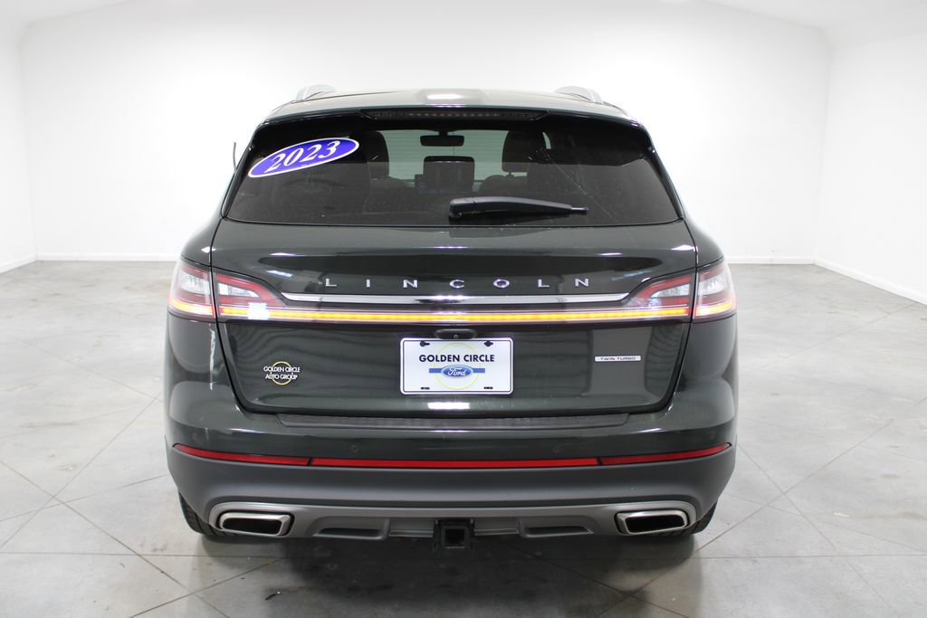 Used 2023 Lincoln Nautilus Reserve w/ Equipment Group 201A image 8