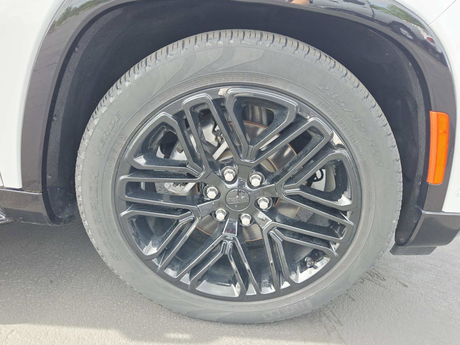 Used 2024 Jeep Wagoneer Series II w/ Convenience Group I AWD/4WD image 24