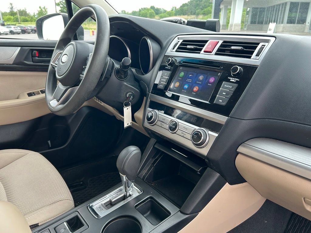 Used 2019 Subaru Outback 2.5i AWD/4WD image 36