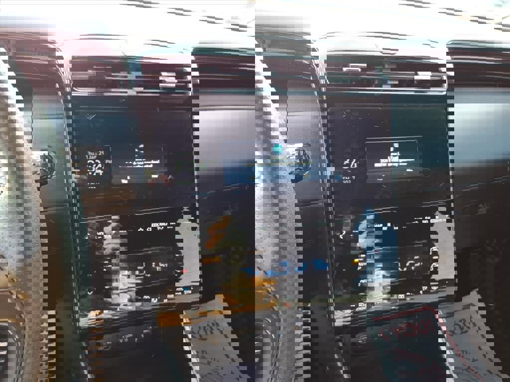 Used 2024 Hyundai Tucson N Line image 19