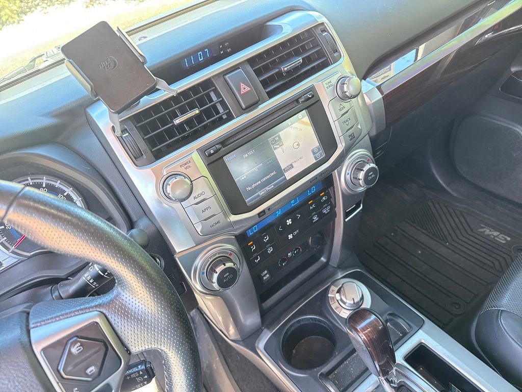 Used 2017 Toyota 4Runner Limited image 14
