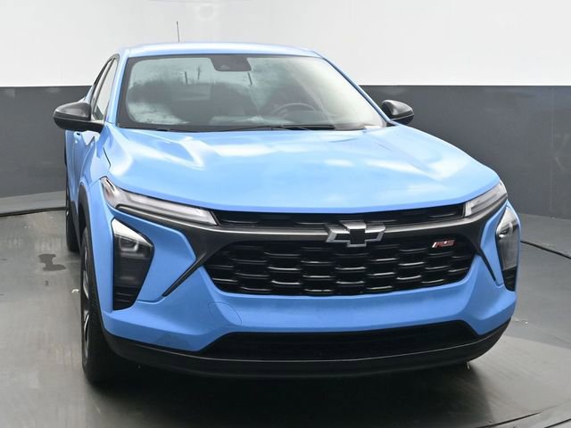 Certified 2024 Chevrolet Trax RS w/ Driver Confidence Package image 8