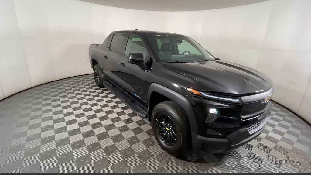 New 2024 Chevrolet Silverado EV W/T image 3