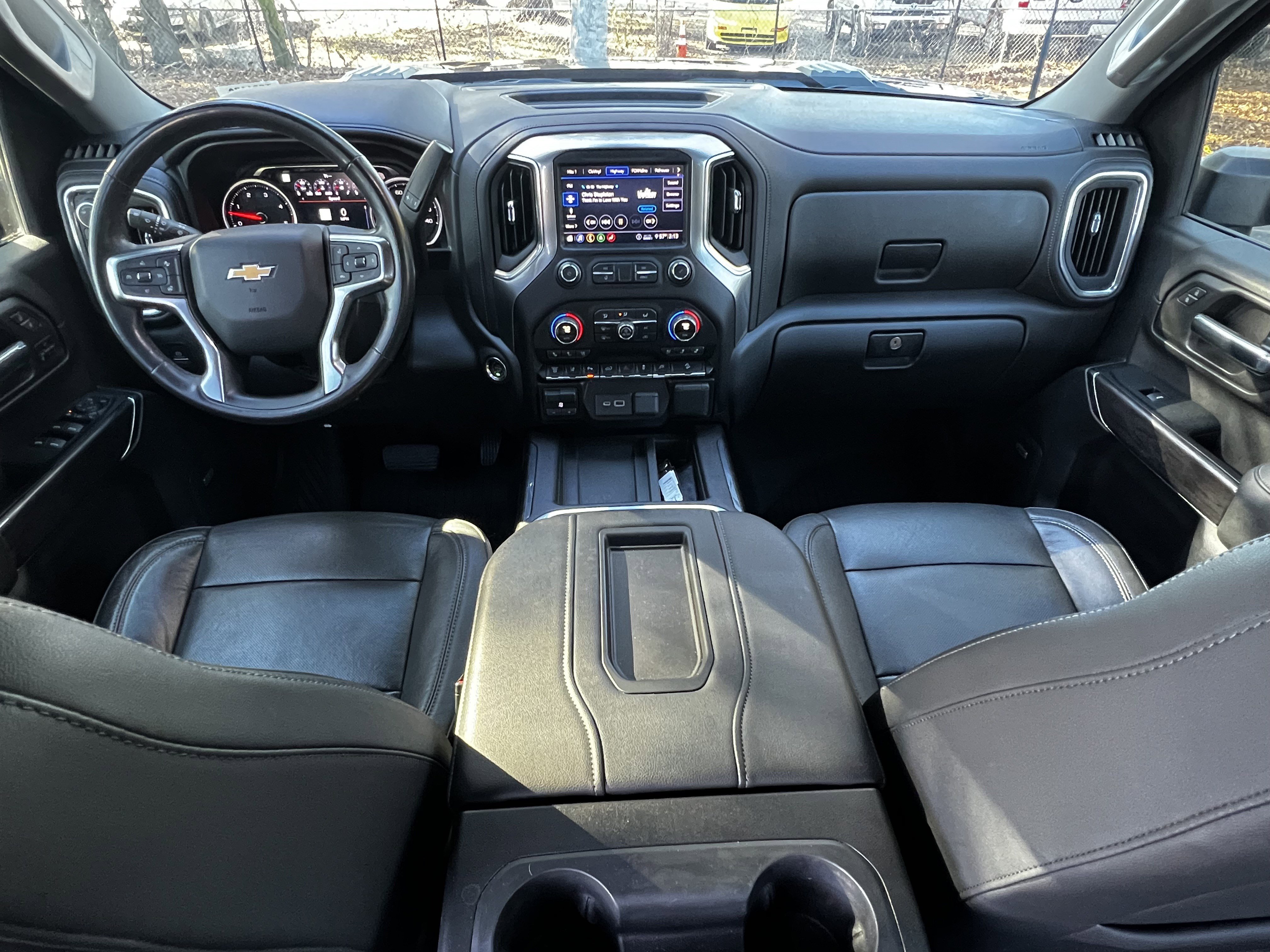 Used 2020 Chevrolet Silverado 2500 LTZ w/ LTZ Premium Package image 36