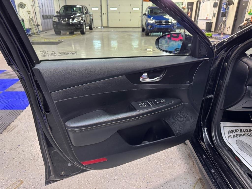Used 2020 Kia Forte GT-Line FWD image 10