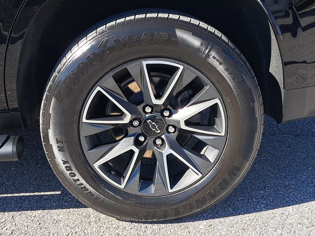 Used 2023 Chevrolet Tahoe Z71 image 5