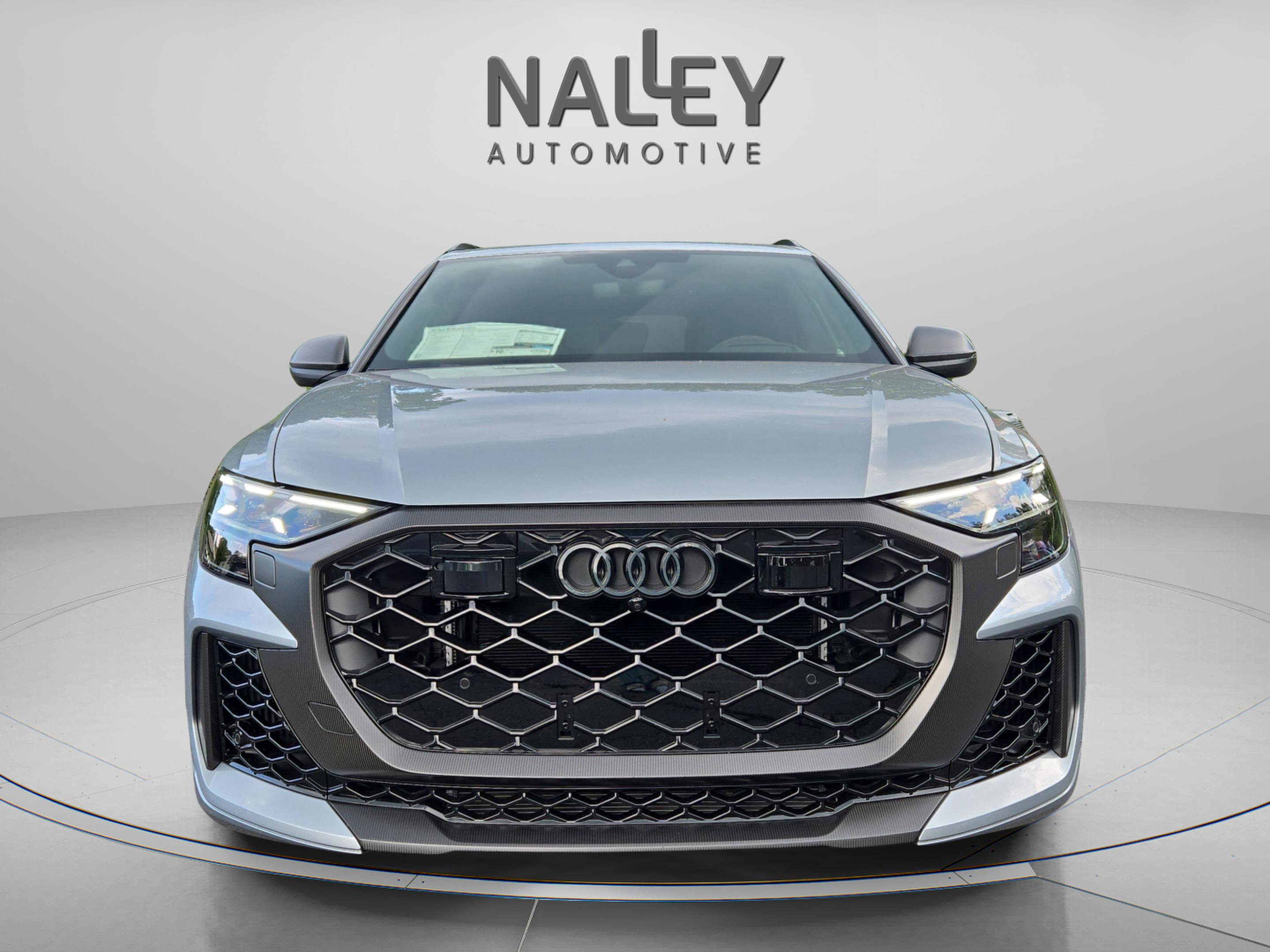 New 2025 Audi RS Q8 performance image 8